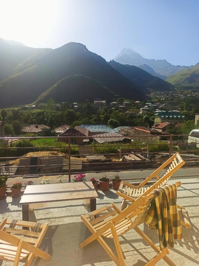 Guest House On V. Pshavela 50 Kazbegi Exterior foto