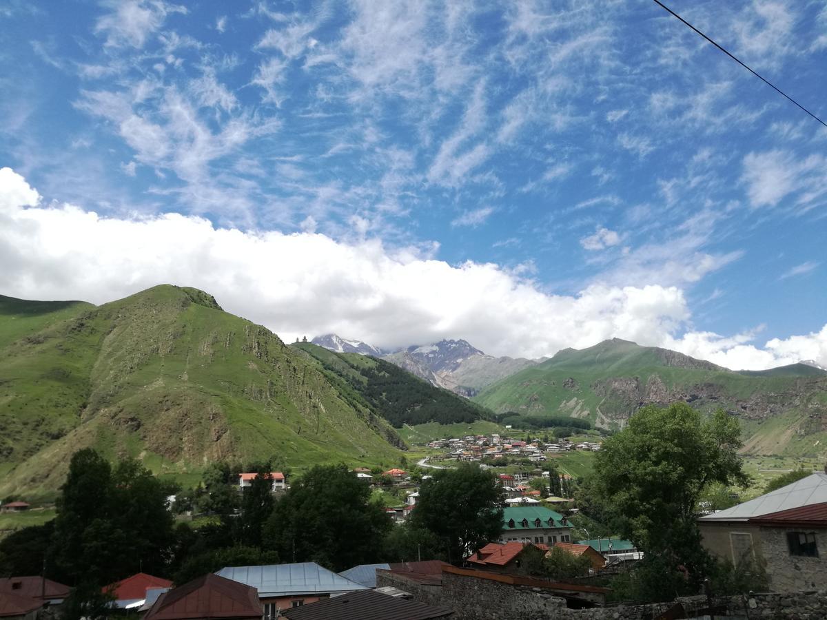 Guest House On V. Pshavela 50 Kazbegi Exterior foto